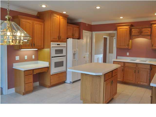 2045 Duffers Ln, Evansville, IN 47725